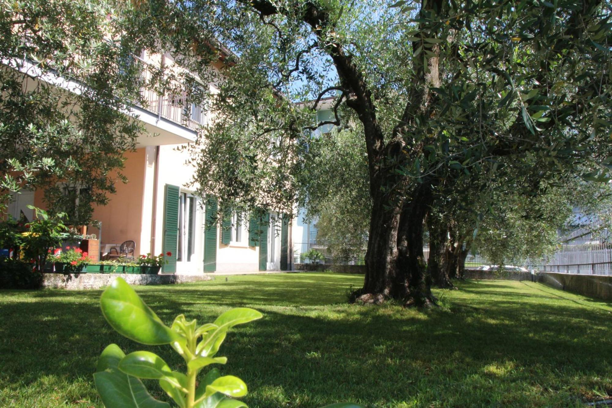 B&B Casa Wanda Since 1999 Riva del Garda Exterior foto