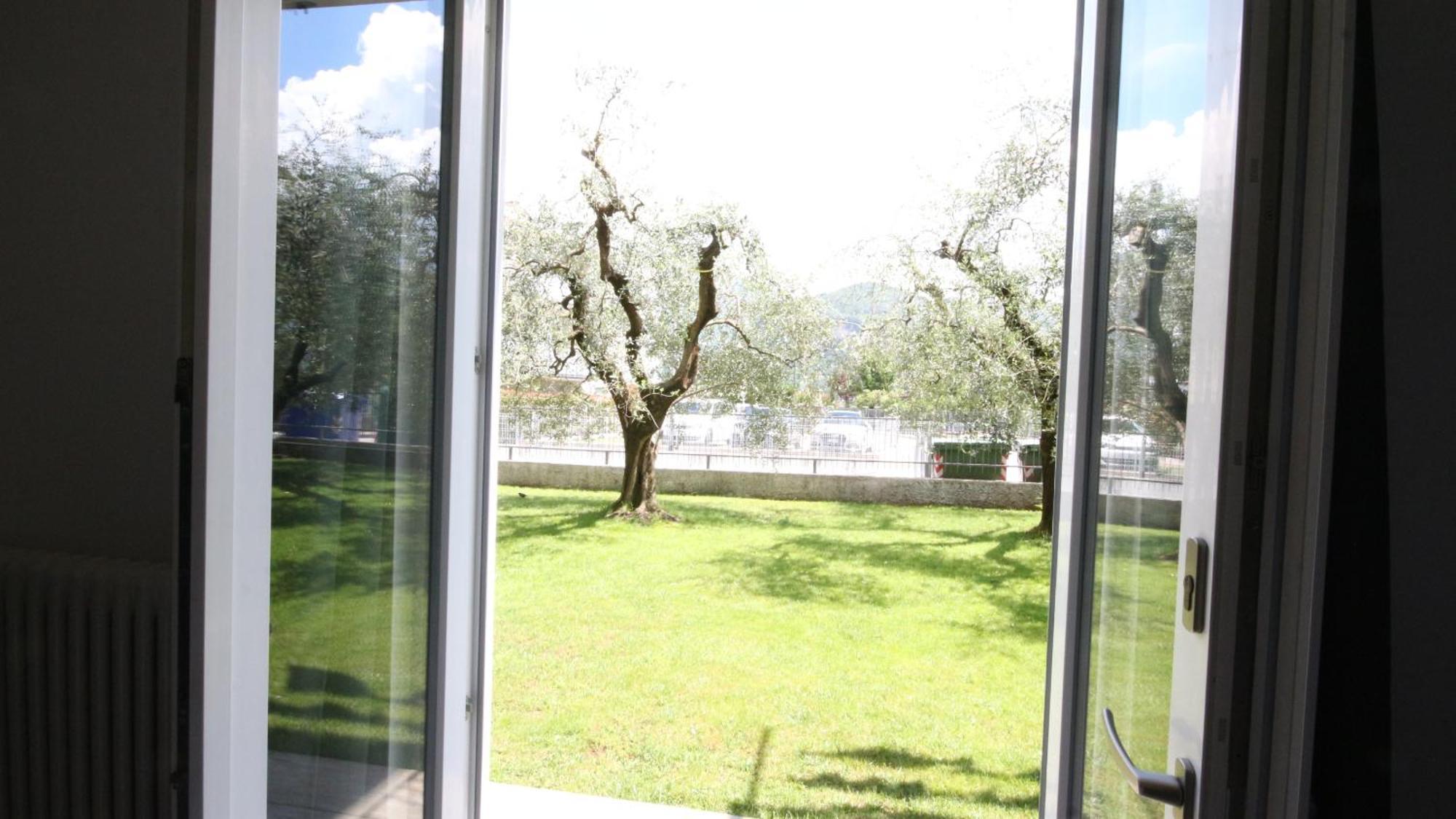 B&B Casa Wanda Since 1999 Riva del Garda Habitación foto
