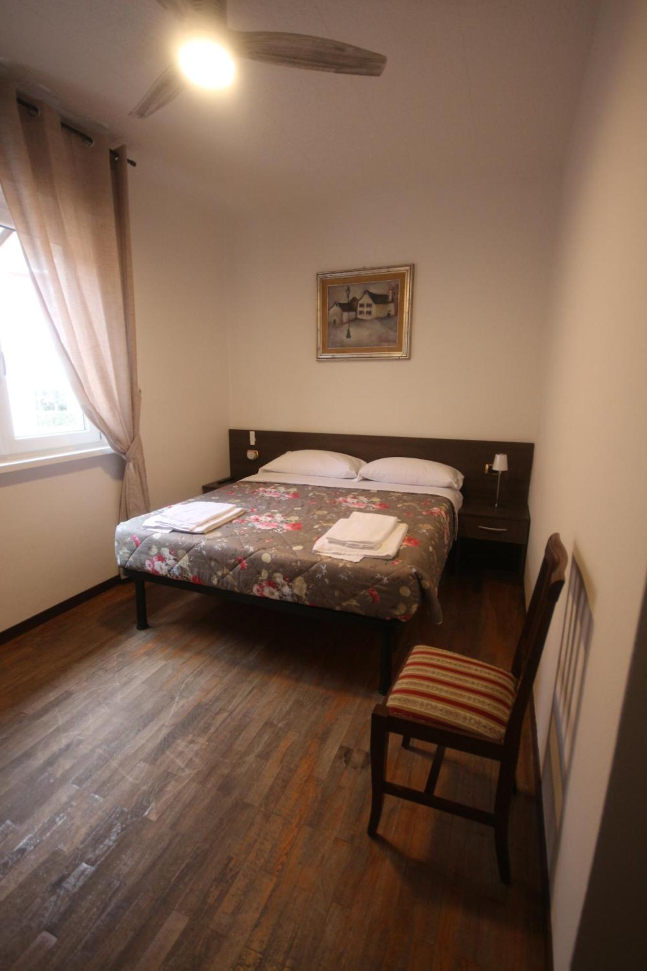 B&B Casa Wanda Since 1999 Riva del Garda Habitación foto